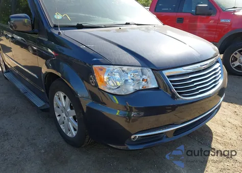 2014 Chrysler Town & Country Touring z USA, uszkodzony, nr VIN 2C4RC1BG2ER124461